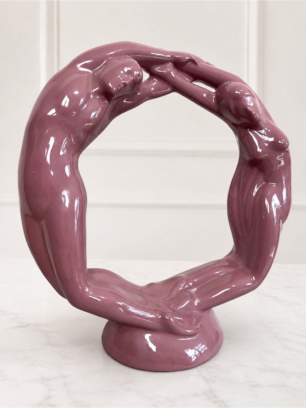 Vintage 1989 Haeger Eternity Circle of Love Dancing Mauve Sculpture Ceramic